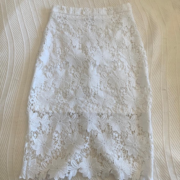 Lulu’s White two-piece dress - Picture 2 of 7